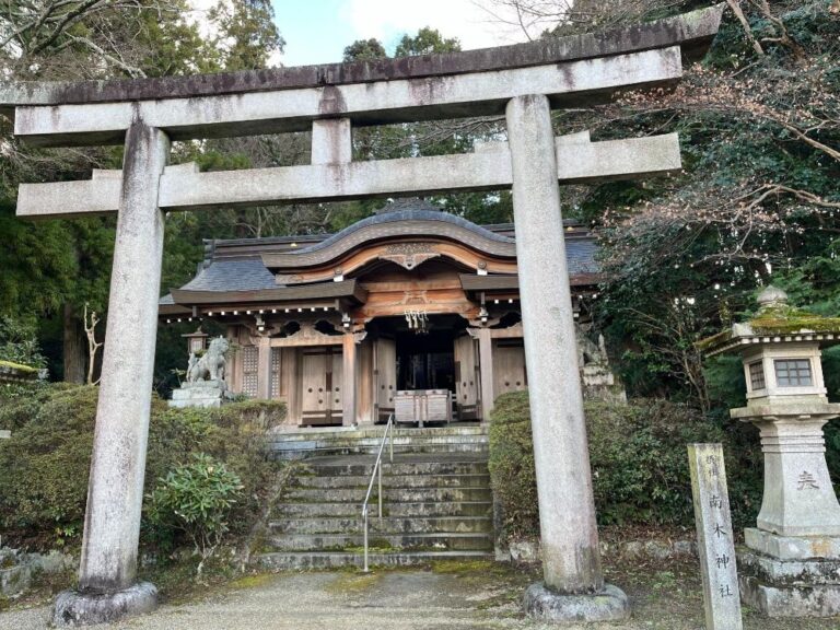 【南河内郡千早赤阪村】10月25日開催の楠公無料講演会を前に、正成を祀る水分神社摂社南木神社をご紹介