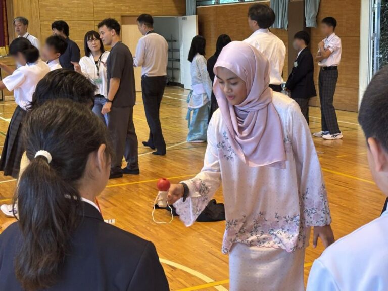 【南河内郡千早赤阪村】大阪唯一の村にマレーシアの子どもが！元名門公立高校長の村の学校改革キックオフ